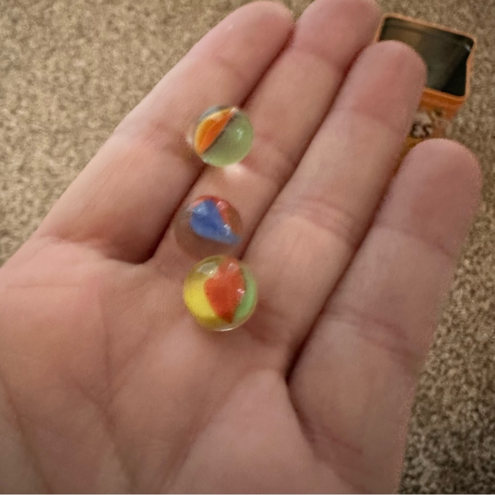 Traditional Glass‎ Marbles Lot of 35 With Tin - Picture 6 of 10